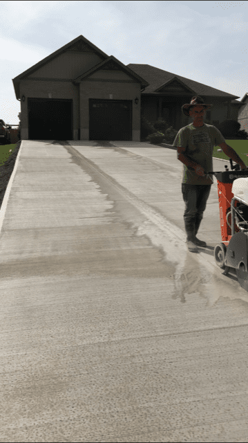 Cutting Concrete Driveway Near Alymer Ontario